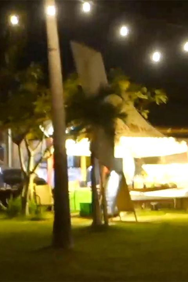 Bali Beach At Night, Not Much To See - Screenshot 1 of 4 - Asian