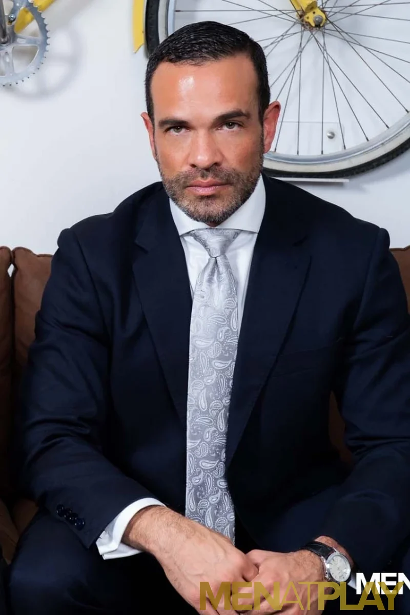 Relocation Housing - Screenshot 1 of 4 - Cock Play