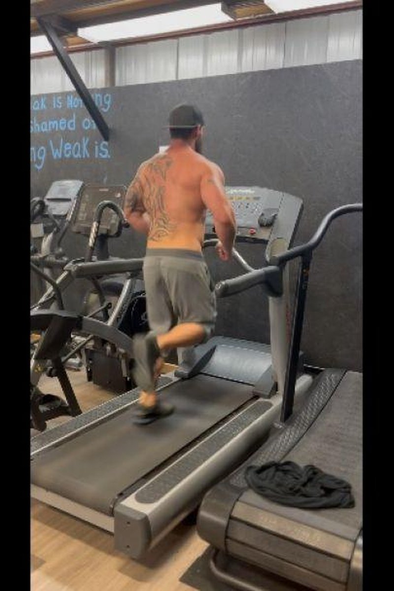 Getting Ripped - Screenshot 1 of 4 - Health And Fitness