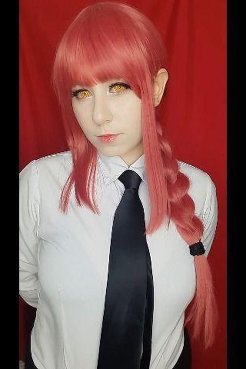 Makima Teasing - Screenshot 1 of 4 - Big Tits