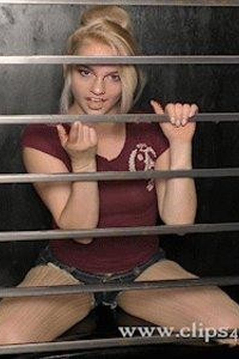 Devious Switch - Screenshot 1 of 4 - Bondage