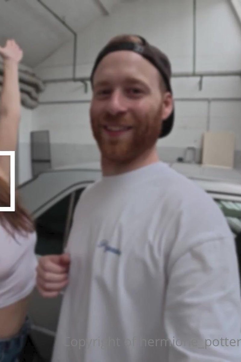 Carbage Run - Preperations - Screenshot 1 of 4 - Blowjob