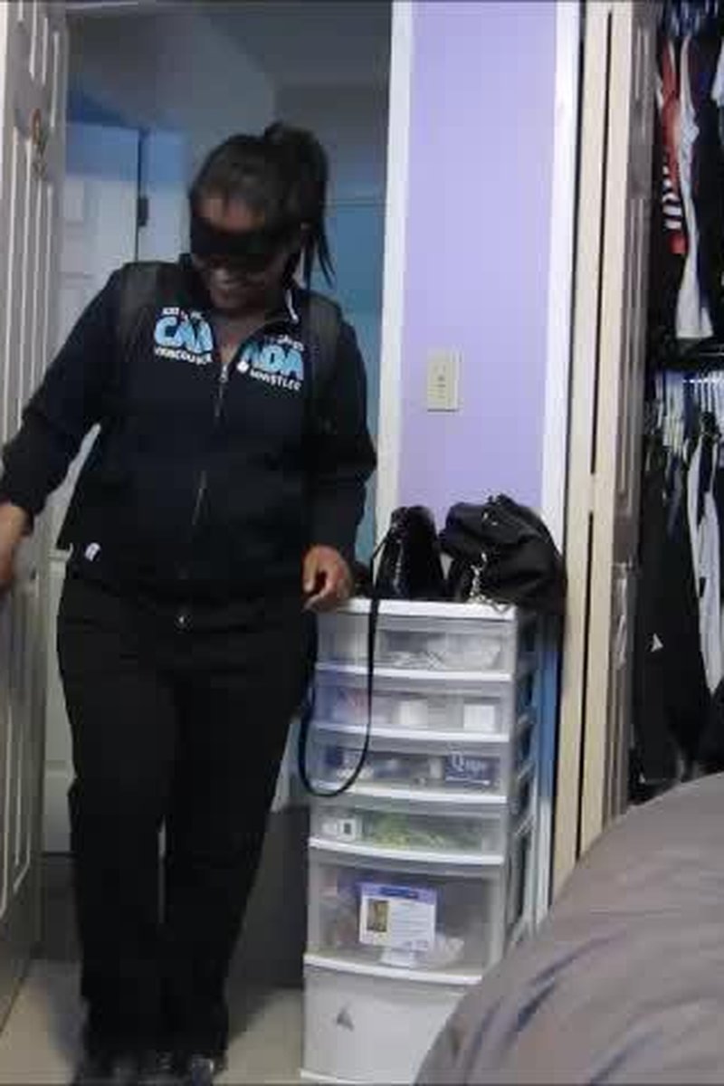 Buttcrack Tease - Screenshot 1 of 4 - Ass Fetish