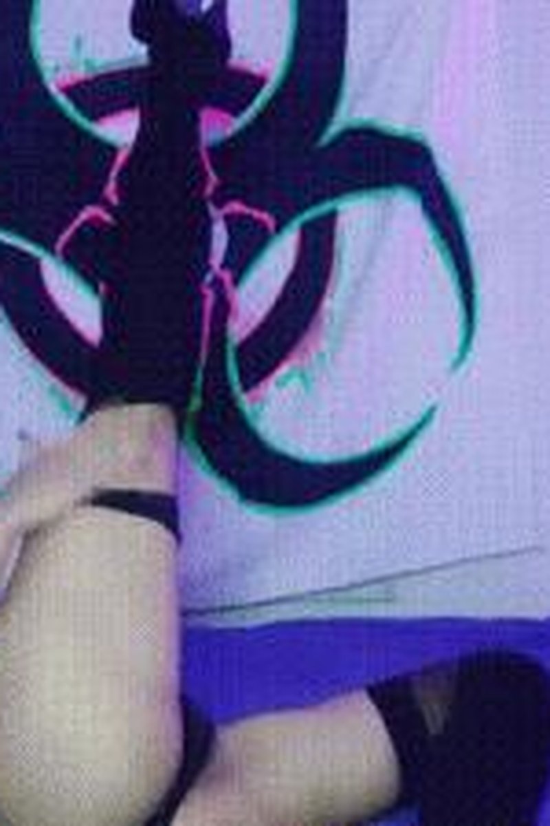 Strip Tease Dance - Screenshot 1 of 4 - Dancing