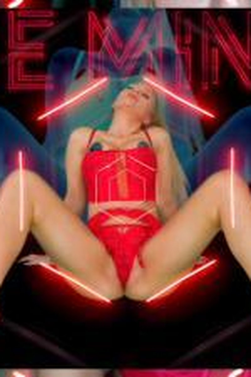 Be Mine - Screenshot 1 of 4 - Bodybuilder