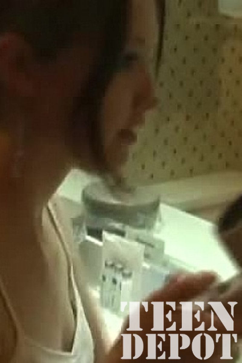 Kitty - Screenshot 1 of 4 - Teen (18-22)