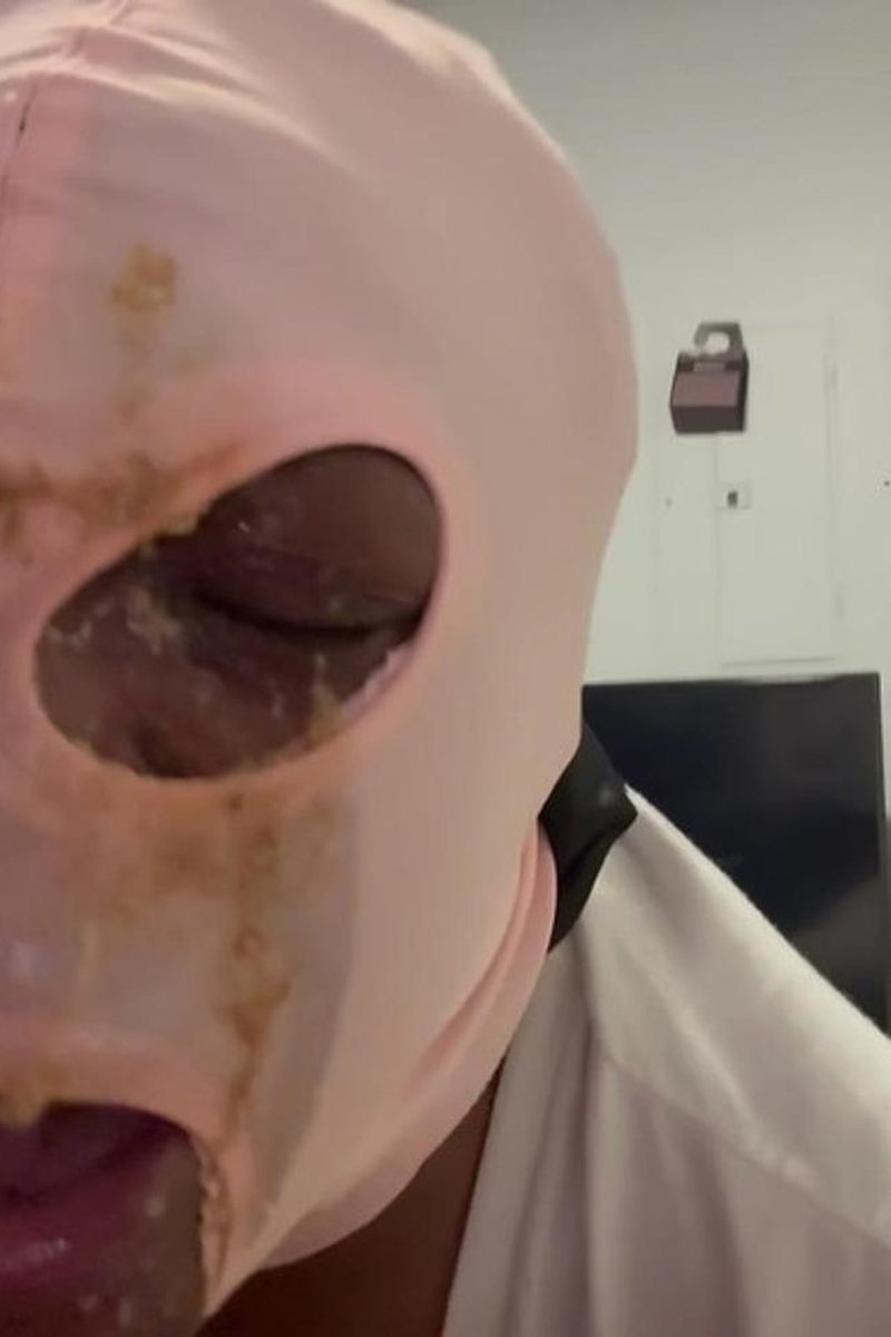 Happy Thanksgiving! Puking And Rimming! - Screenshot 1 of 4 - Amateur