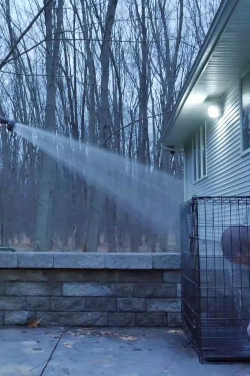 Amber - Hoses Down Slave in Freezing Weather - Screenshot 1 of 4 - Domination