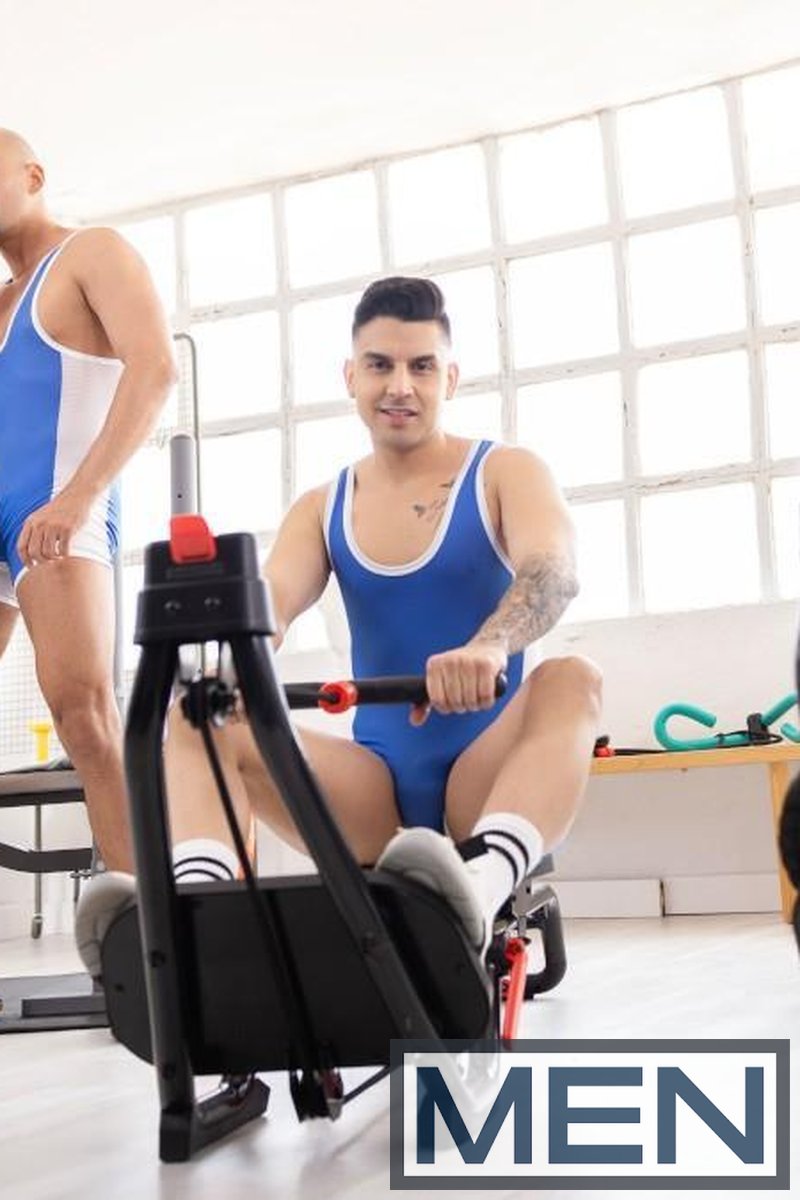 Row Row Row Your Butt - Screenshot 1 of 4 - All Sex