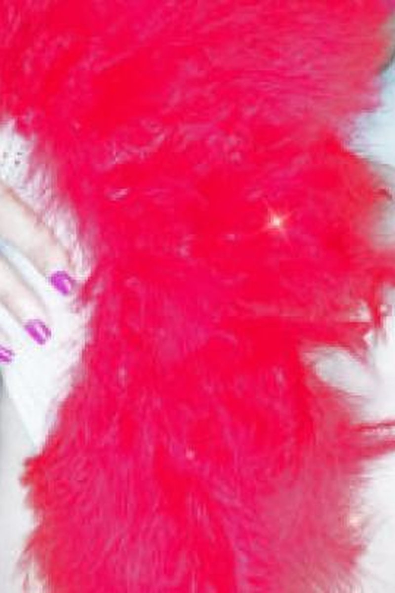Burlesque - Screenshot 1 of 4 - Nipples