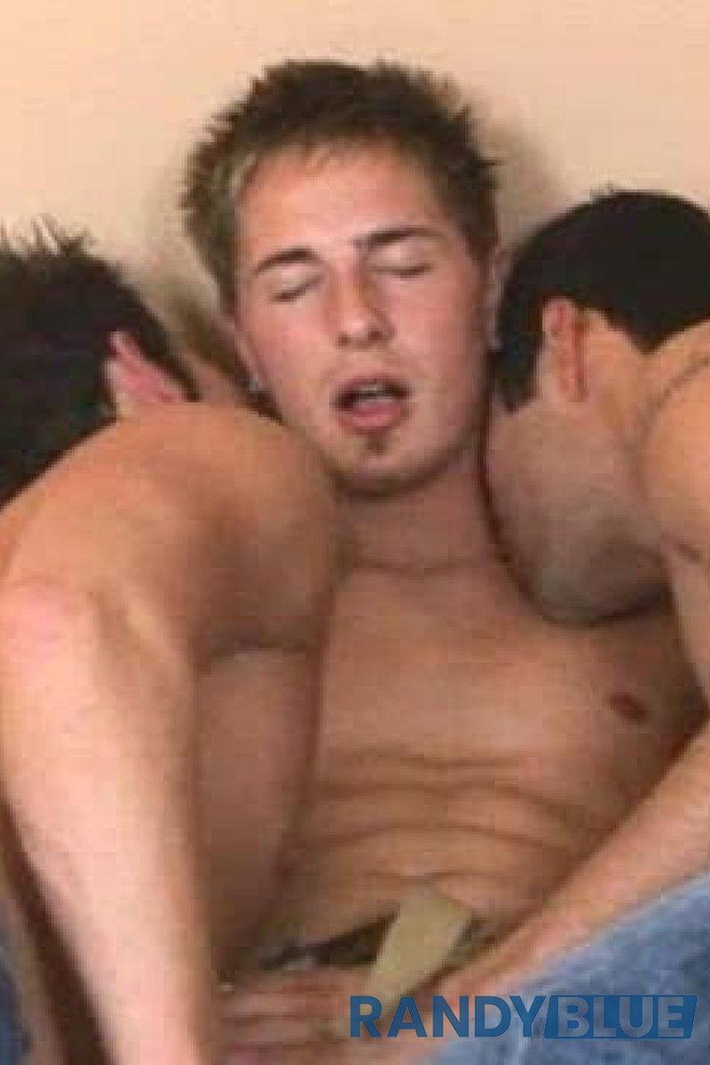 Brad & Jay & Kyle - Screenshot 1 of 4 - Anal