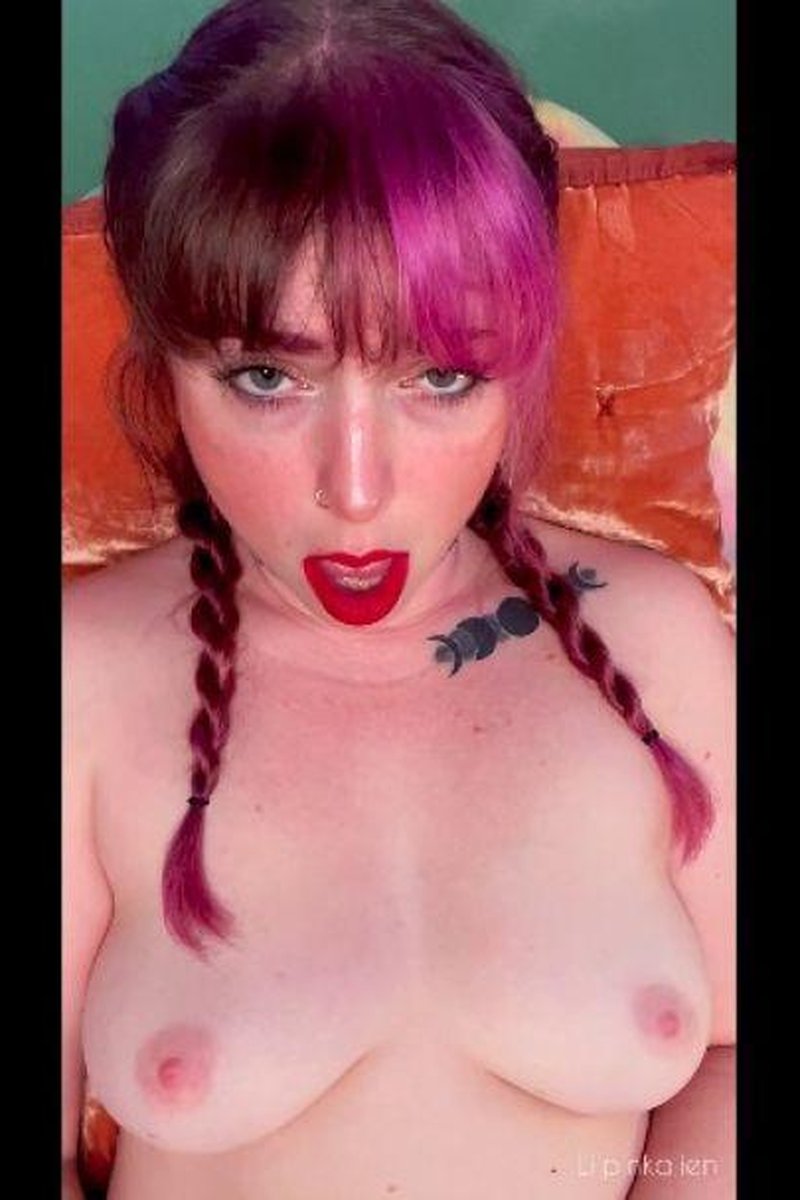 Beautiful Agony - Screenshot 1 of 4 - Alternative Girl