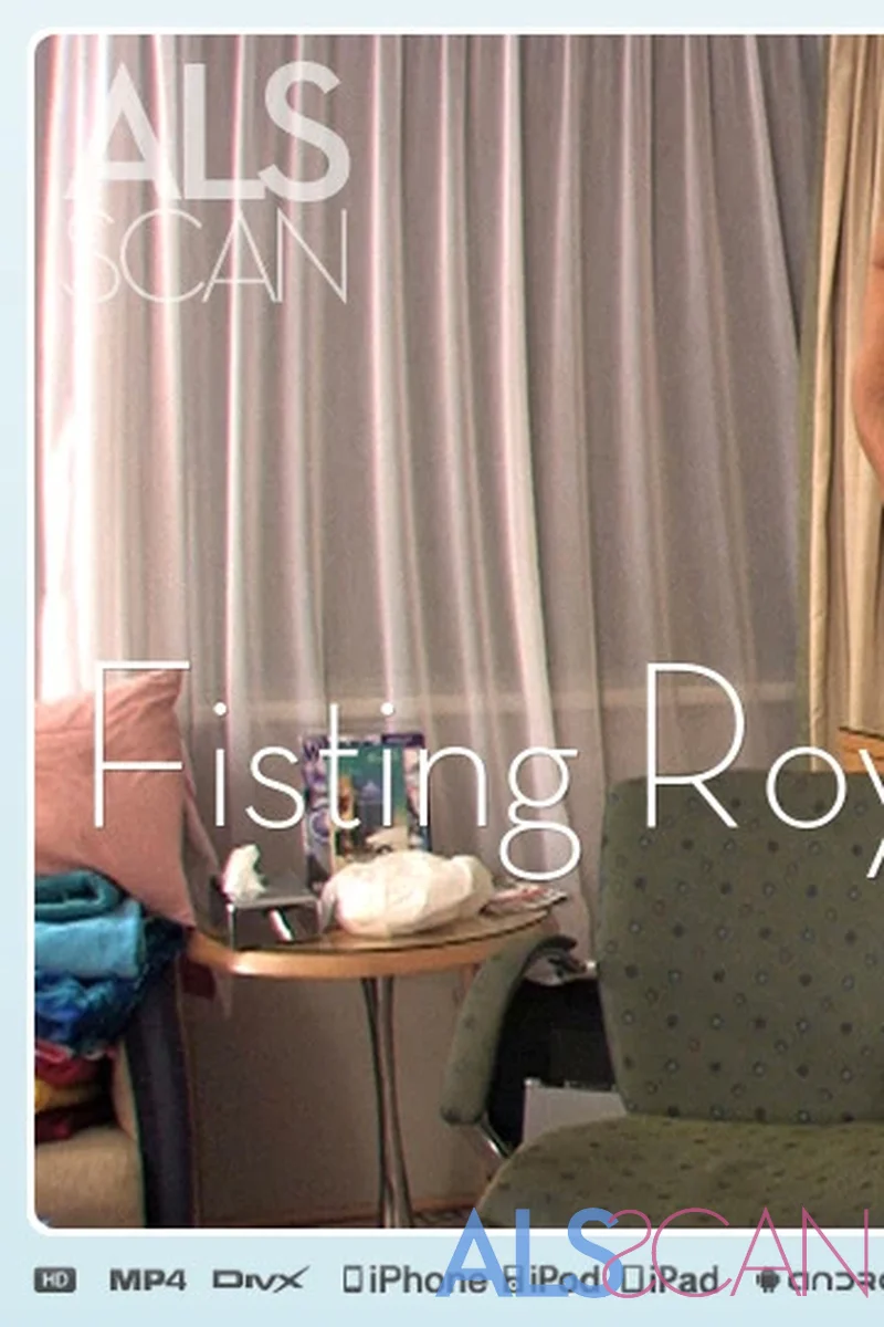Fisting Royalty - Screenshot 1 of 4 - European
