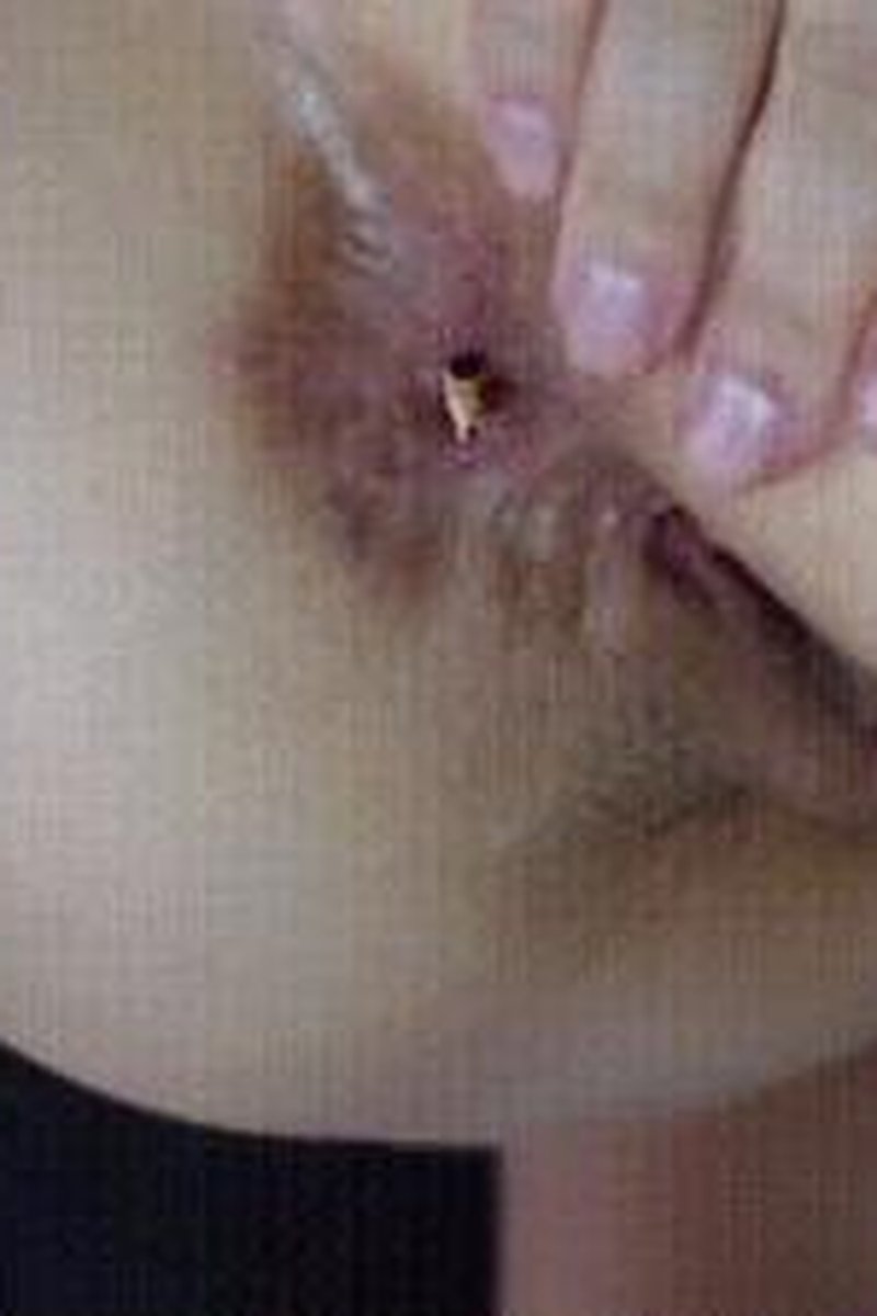 Anal Vore Tiny Thomas - Screenshot 1 of 4 - Anal Fetish