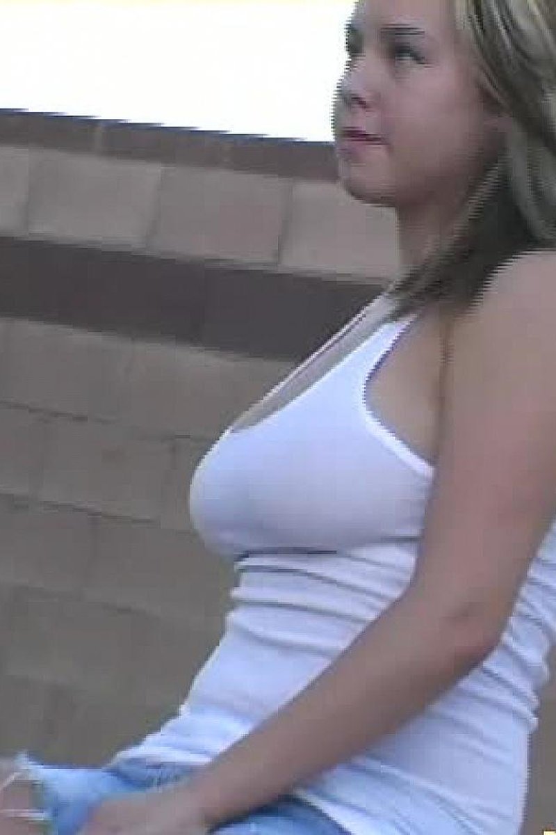 Bri17 - Screenshot 1 of 4 - Amateur