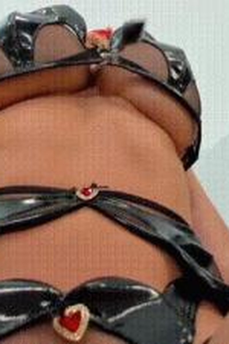 **** POV - Screenshot 1 of 4 - Ass Worship