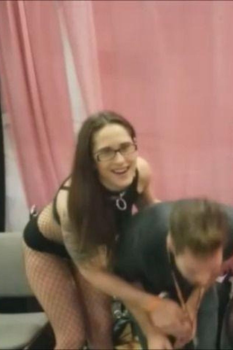 Public Ballbusting - Screenshot 1 of 4 - Bitch