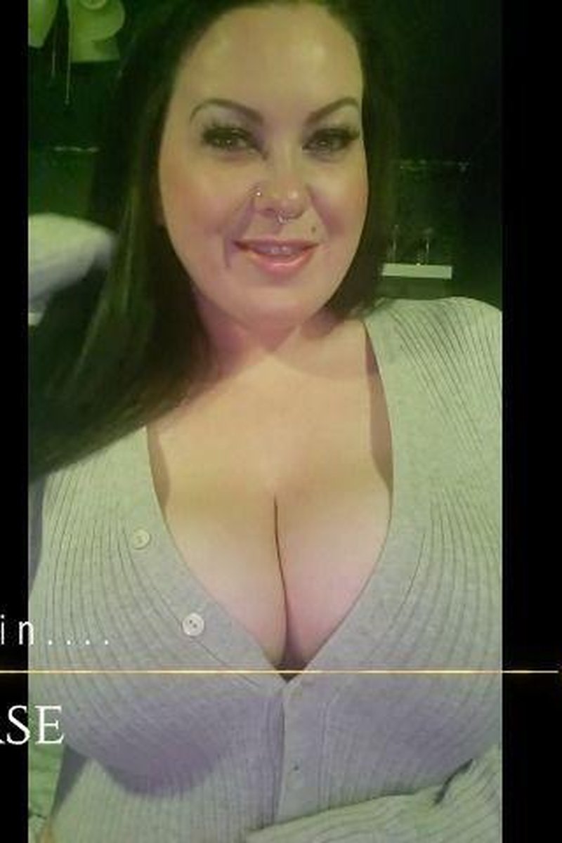 Titty Tease - Screenshot 1 of 4 - Big Tits