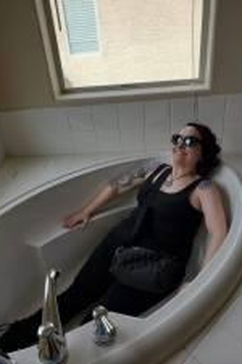 Bath Time - Screenshot 1 of 4 - Bathroom