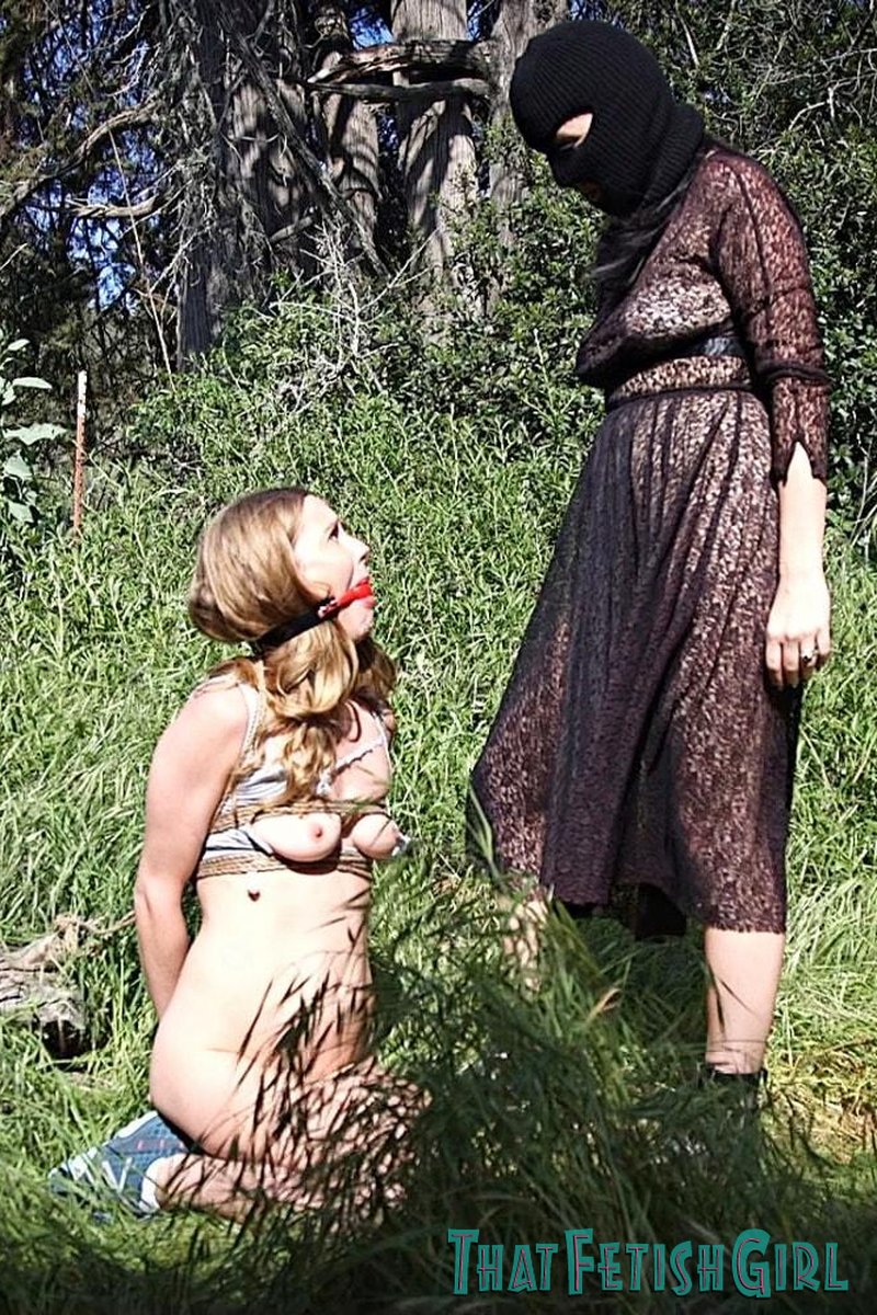 The Woods - Screenshot 1 of 4 - BDSM