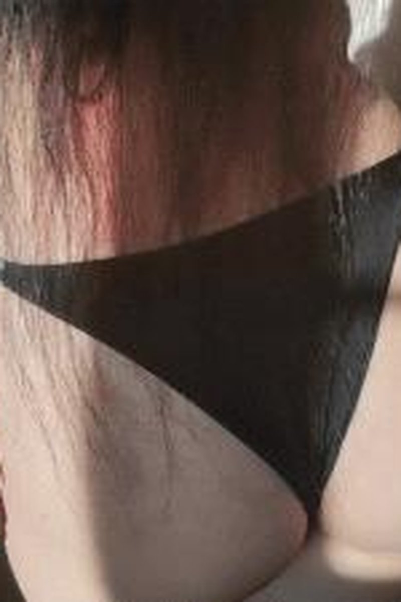Shiny Bikini Gooning - Screenshot 1 of 4 - Big Tits