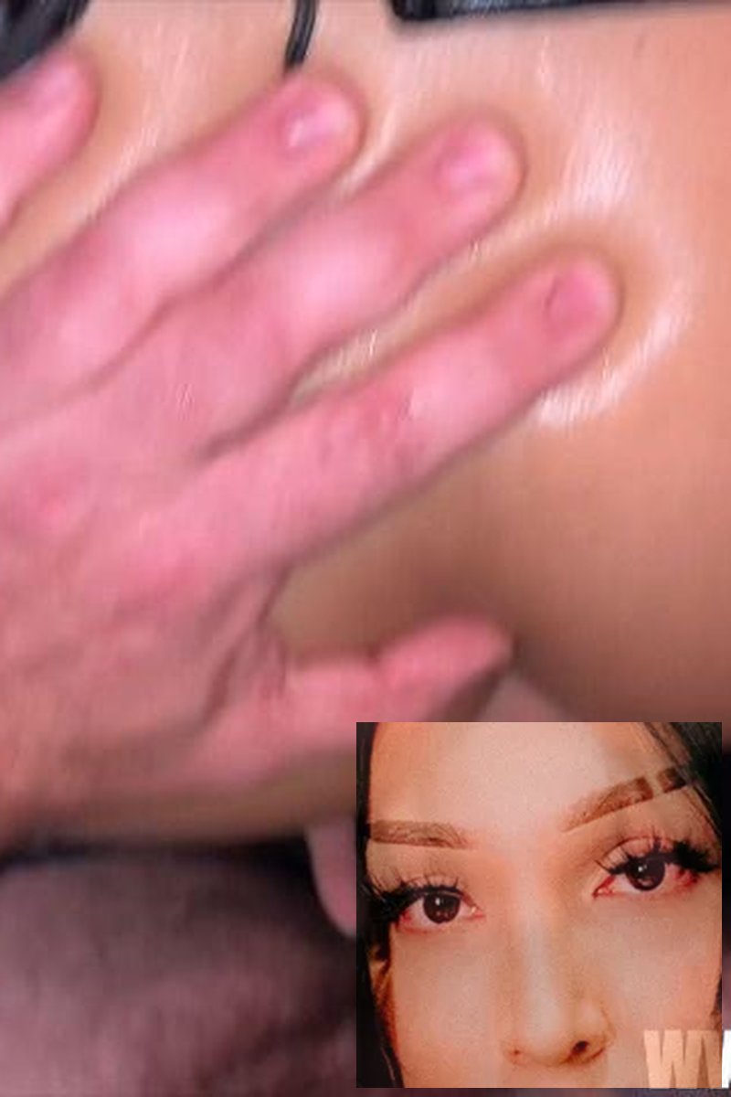 Adam #83 - Screenshot 1 of 4 - Anal
