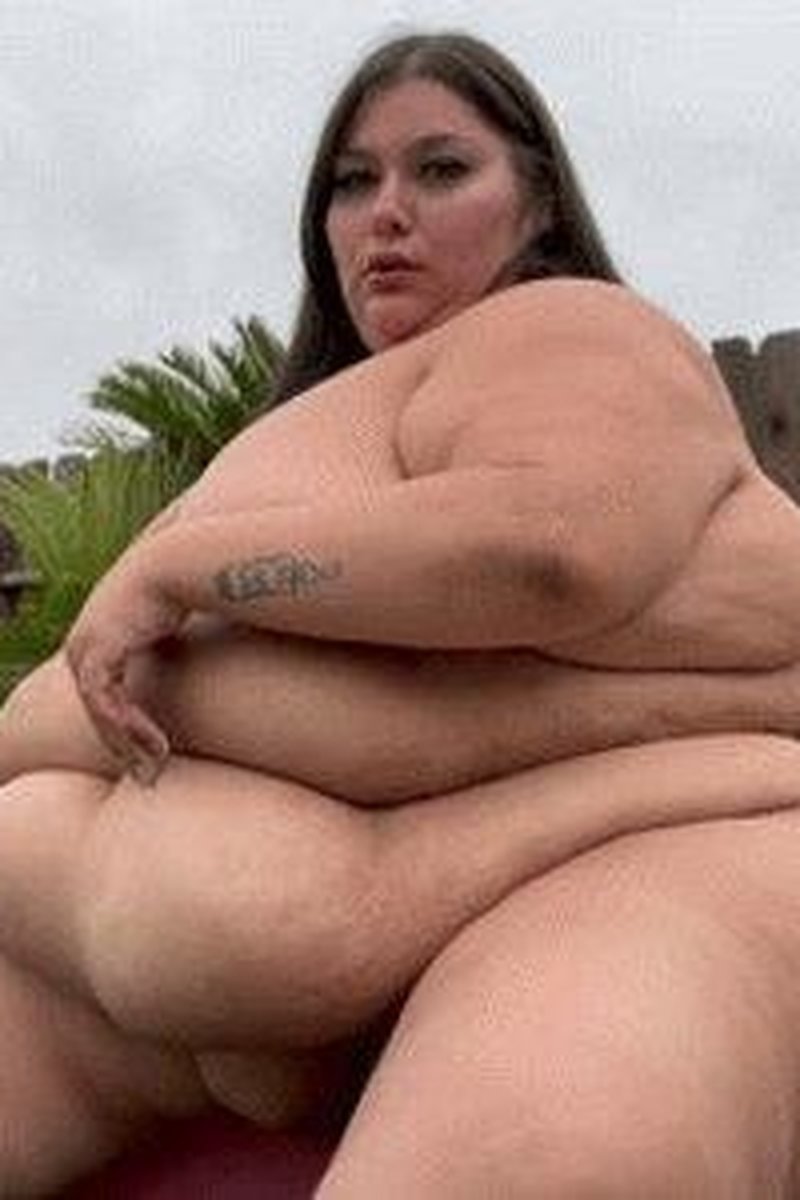 Supersized Goddess - Screenshot 1 of 4 - BBW