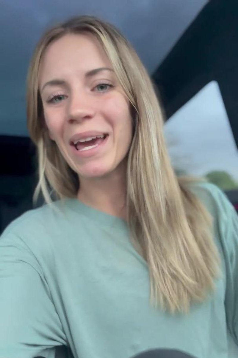 Happy Friday - Screenshot 1 of 4 - Babes