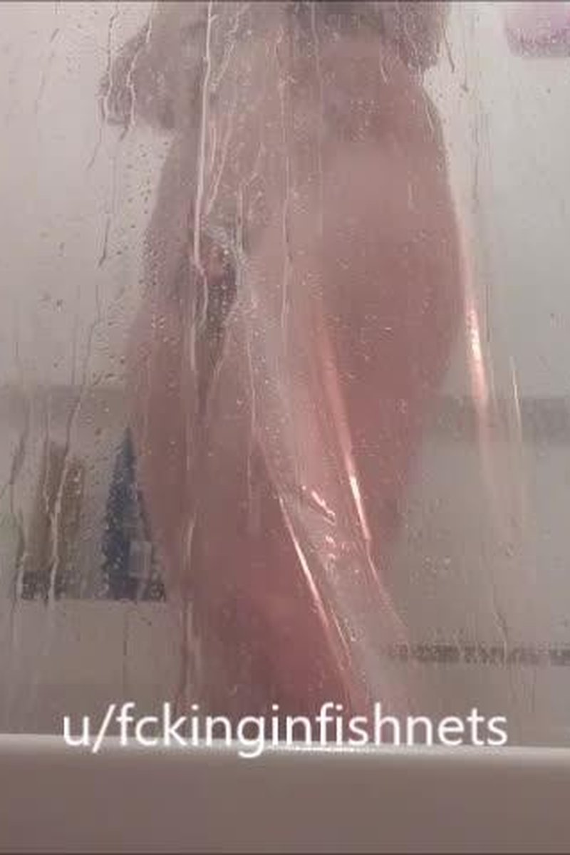 Shower Cam - Screenshot 1 of 4 - Babes