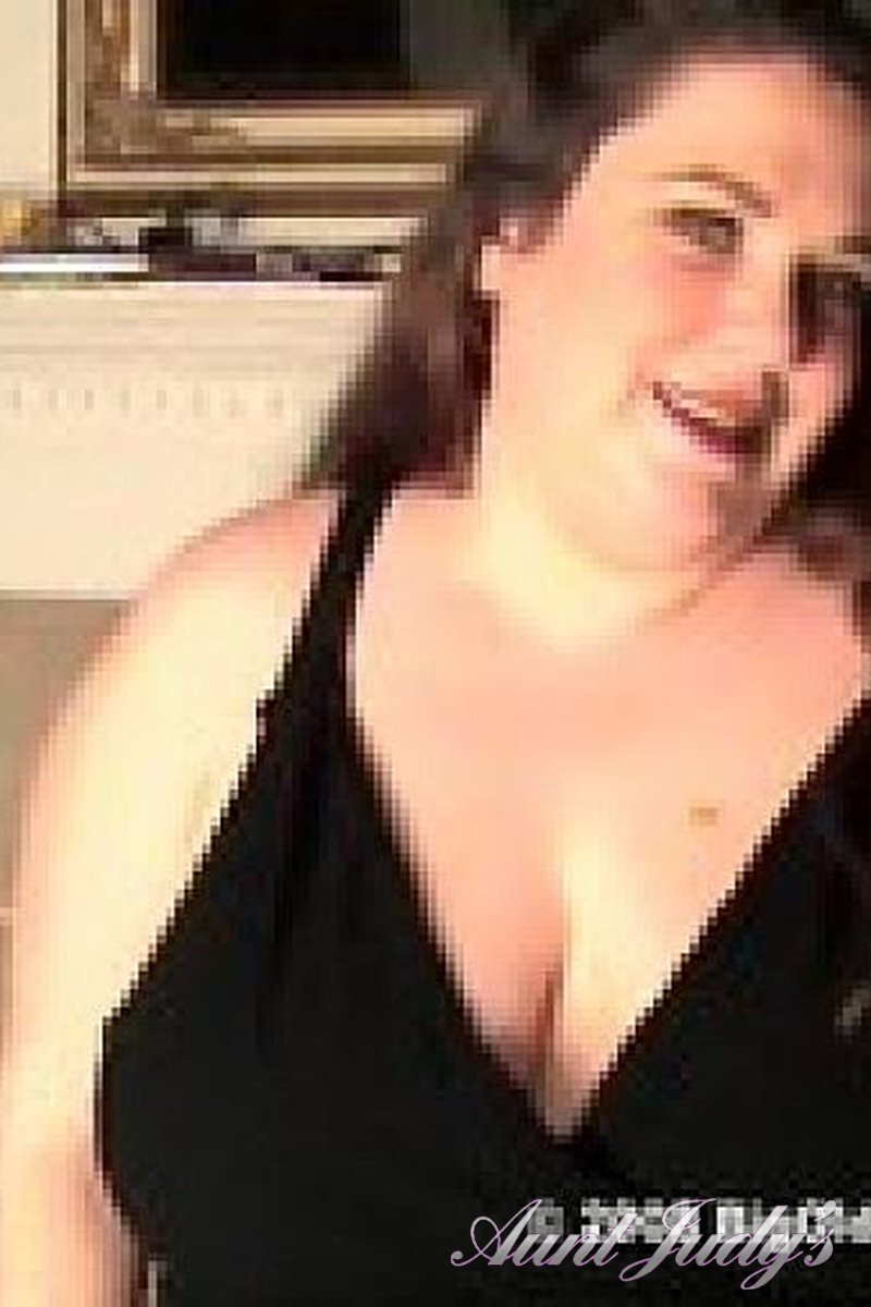 6 Clips - Screenshot 1 of 4 - Sophia Sop033