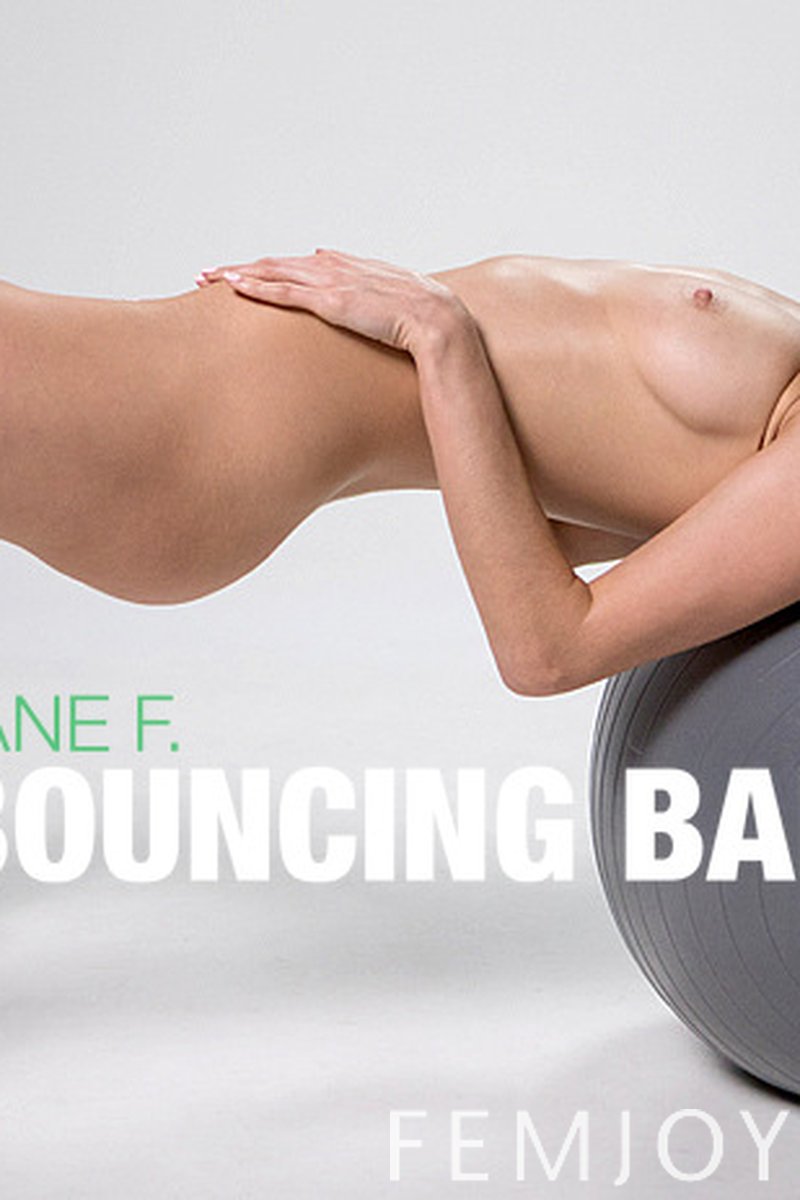 Bouncing Ball - Screenshot 1 of 4 - Lesbian