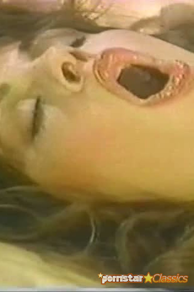 Bridget Monet - Screenshot 1 of 4 - Anal