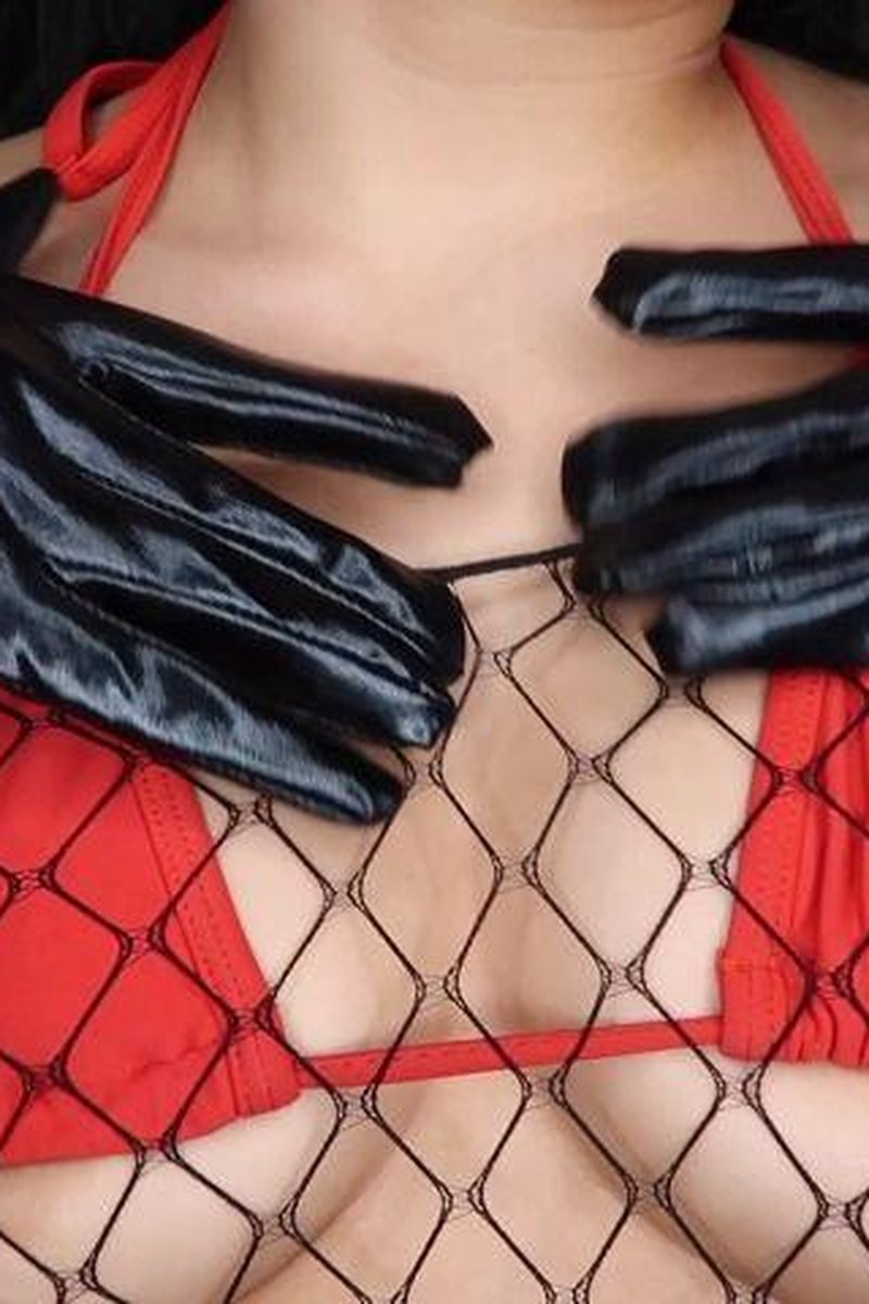 Self Isolation - Screenshot 1 of 4 - Corona Virus