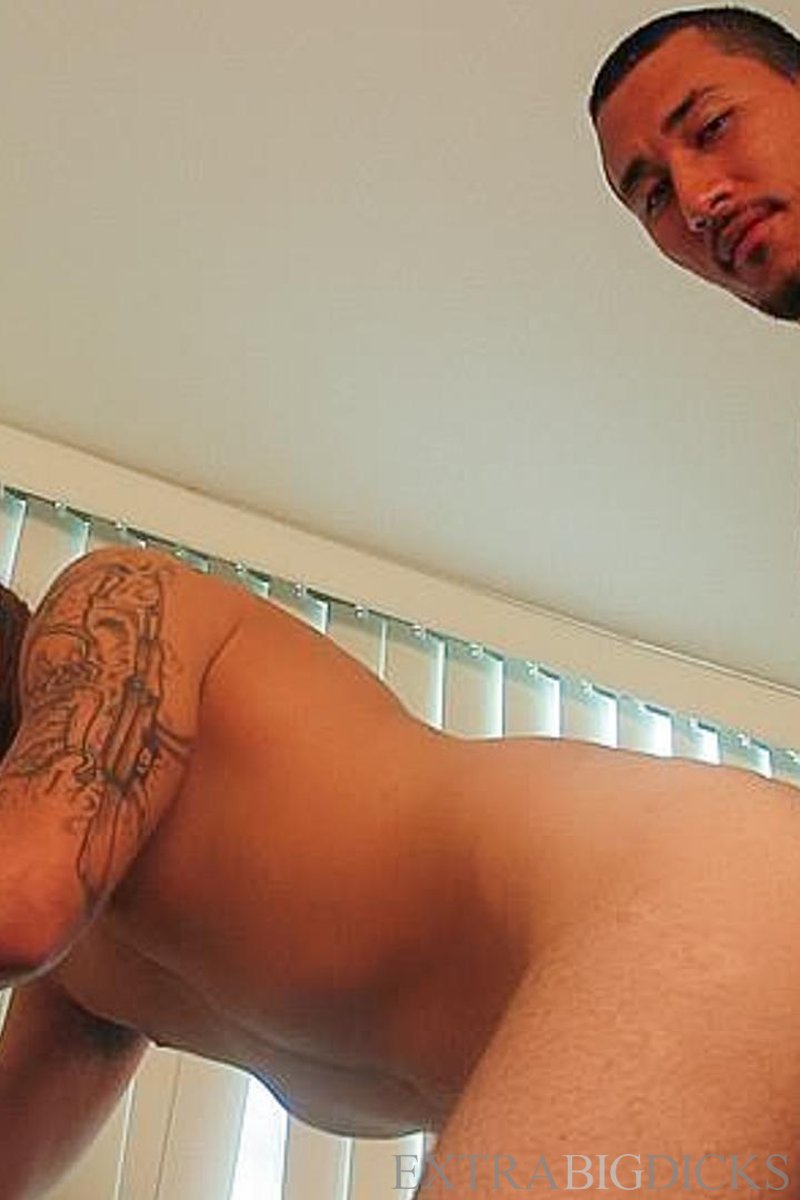 Carnal Cravings - Screenshot 1 of 4 - Curtis 28584