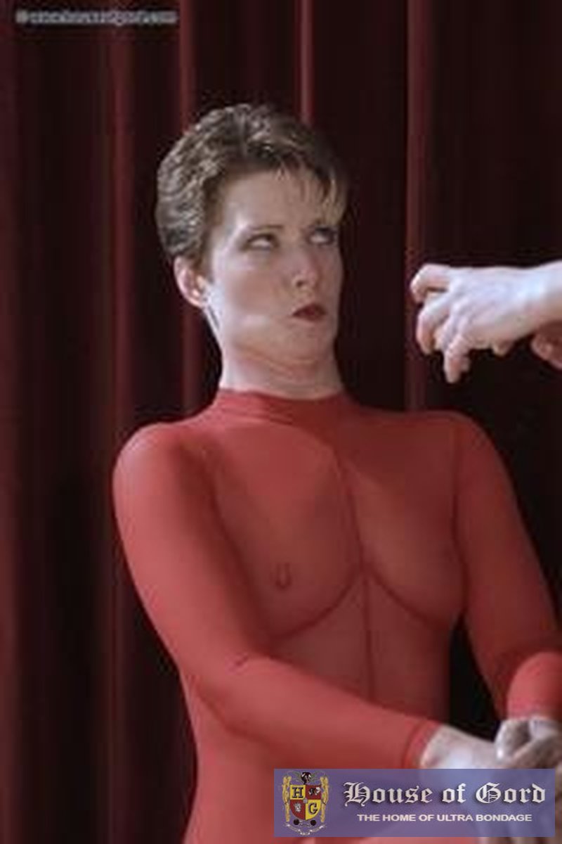 Fayth on Fire - Screenshot 1 of 4 - Belt Bondage