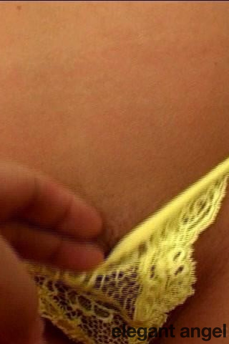 Maple Tit - Screenshot 1 of 4 - Sara Stone