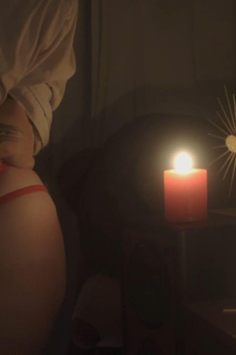 Candlelight - Screenshot 1 of 4 - BDSM