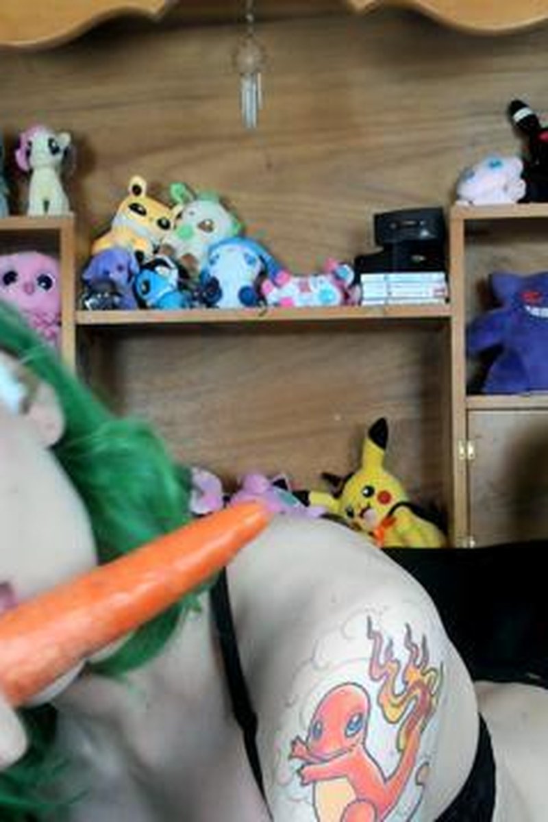 TS Easter Bunny Festivities - Screenshot 1 of 4 - Anal