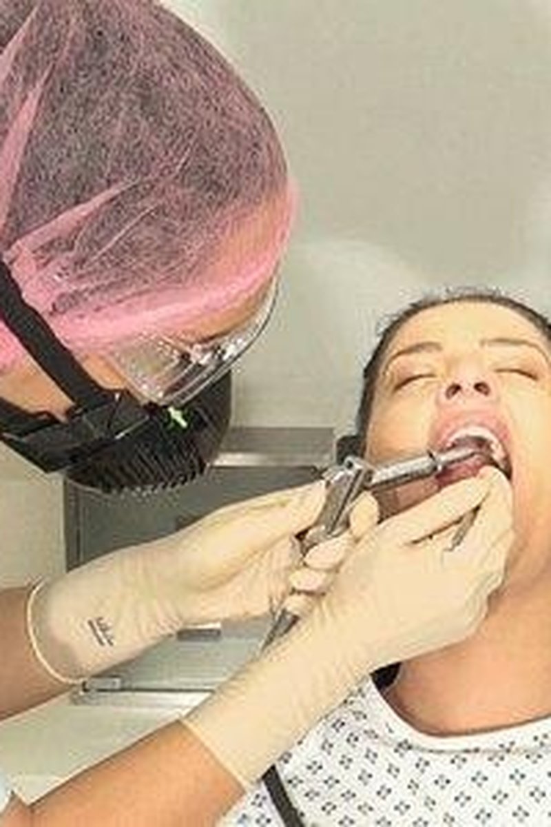 Kinky Dental Play with Coco Part 1 (Mp 4) - Screenshot 1 of 4 - Fetish