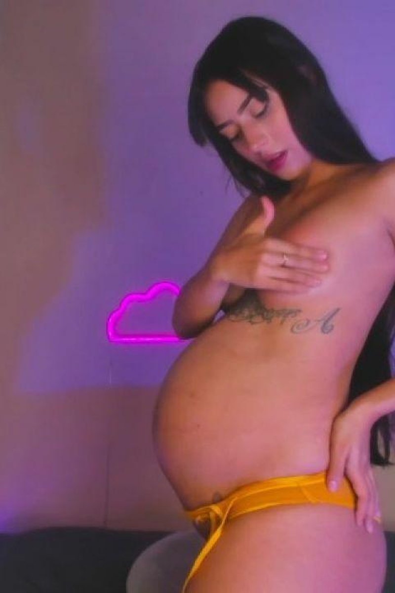 Colostrum - Screenshot 1 of 4 - Belly Fetish