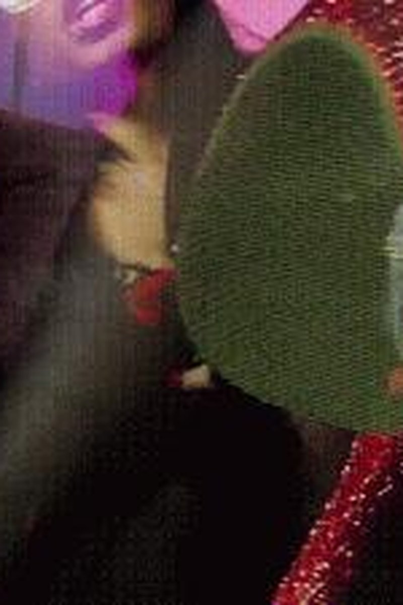 Ruby Heel Worship - Screenshot 1 of 4 - Captive
