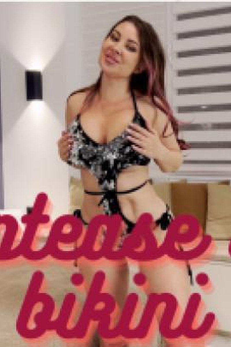 Striptease In A Bikini - Screenshot 1 of 4 - Babes