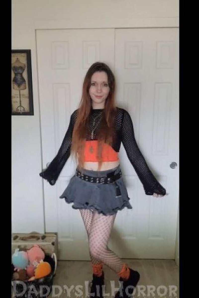 Another Ootd Compilation - Screenshot 1 of 4 - Alternative Girl