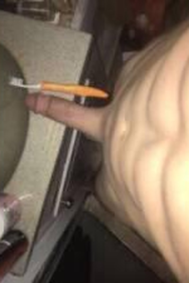 Abs - Screenshot 1 of 4 - 20-23 Years Old
