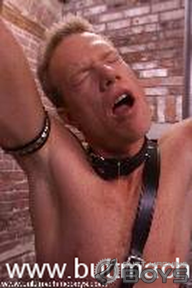 Big Red - Screenshot 1 of 4 - Anal