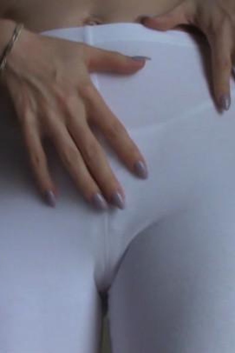 Breaking You Down - Screenshot 1 of 4 - Femdom