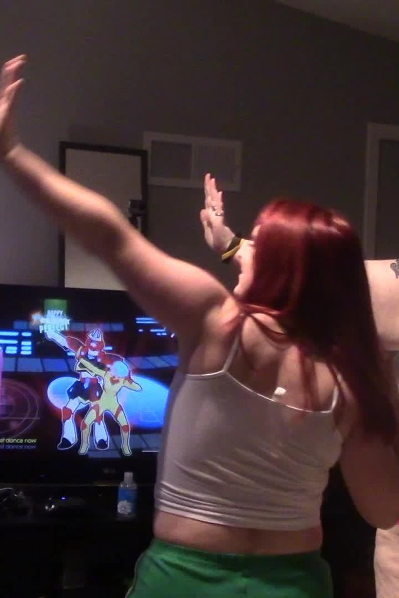 Dance Off - Screenshot 1 of 4 - BBW