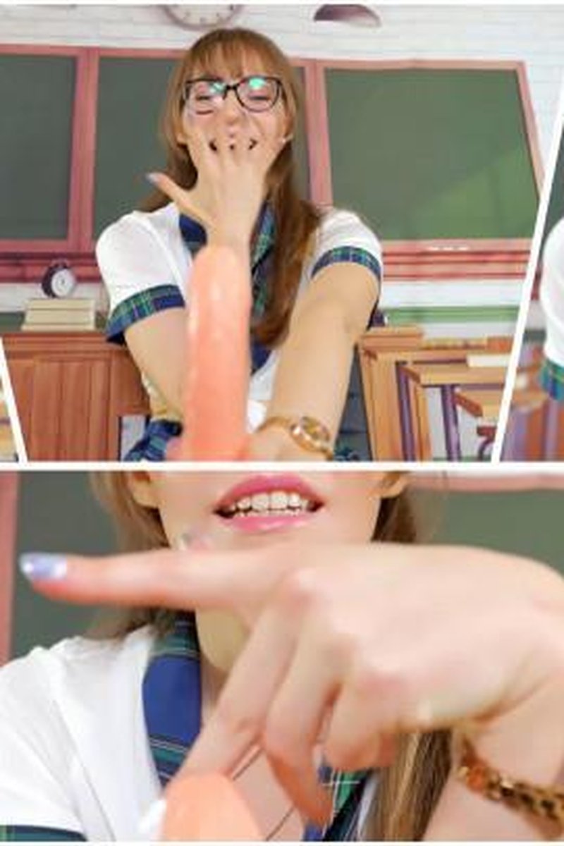School Girl's SPH Handjob - Screenshot 1 of 4 - Babes