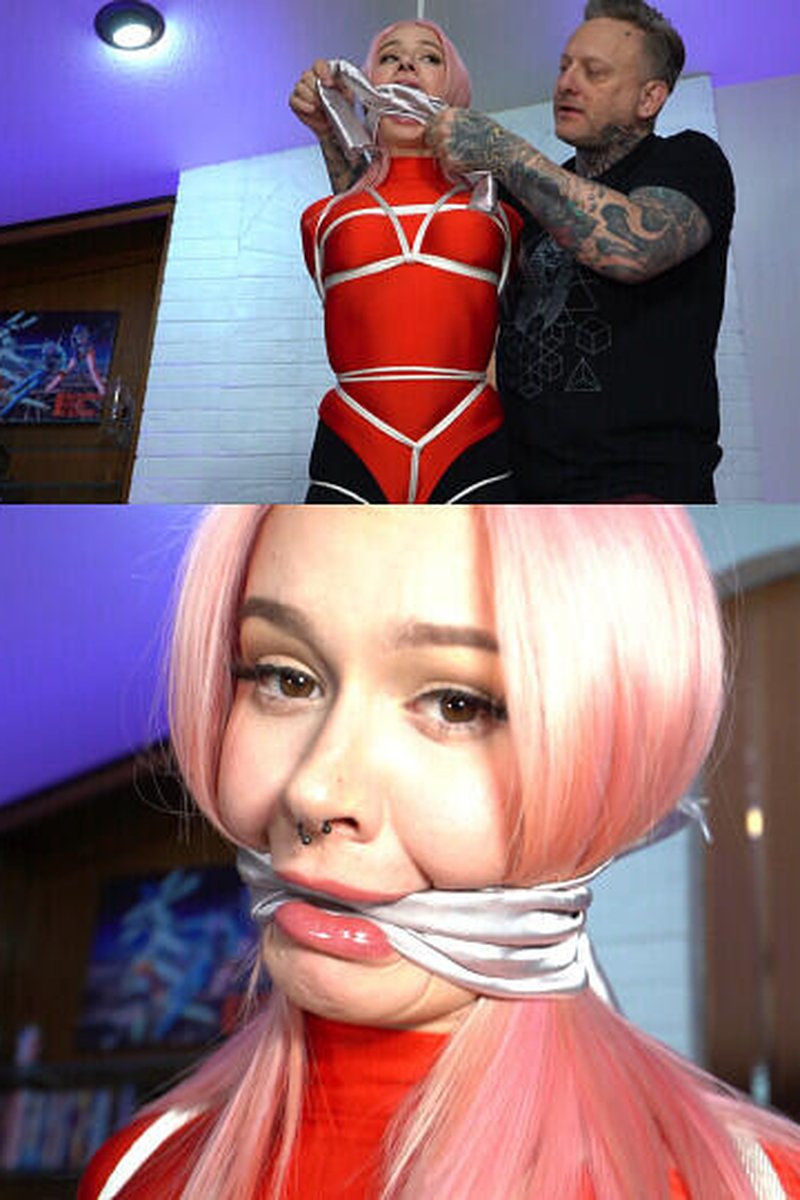 Crotchrope Posture Training - Screenshot 1 of 4 - BDSM