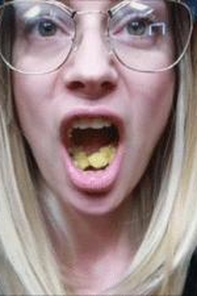 Chewing Some Crisps - Screenshot 1 of 4 - Chewing